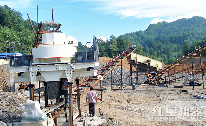時(shí)產(chǎn)50-60噸建筑垃圾沖擊式破碎機(jī)哪里便宜？河南廠家有推薦嗎？